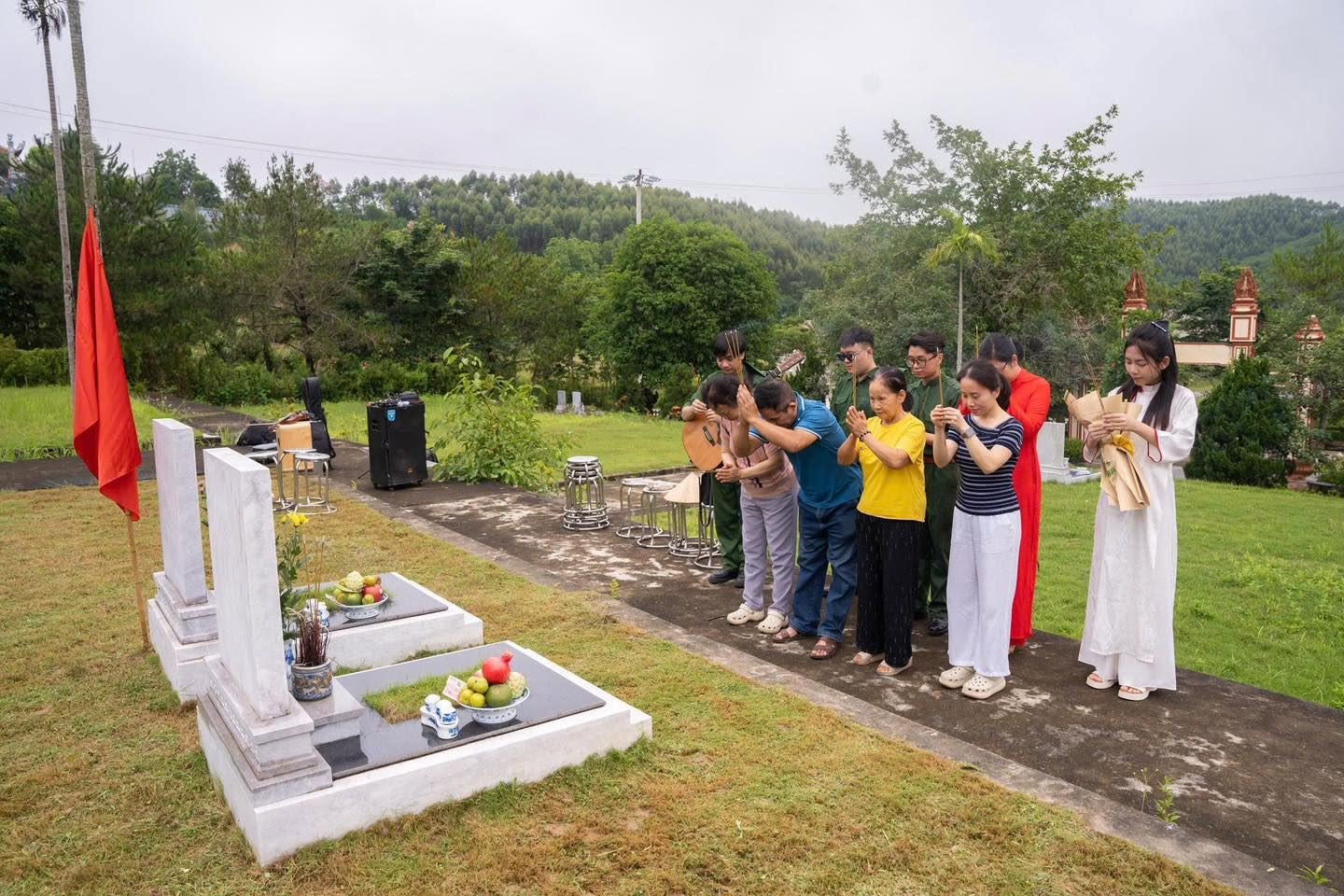 anh thu vien